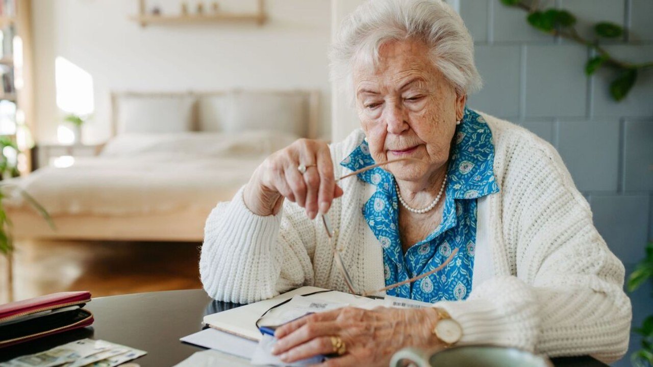 Report these 10 changes to DWP if on Pension Credit to avoid reduction or stoppage